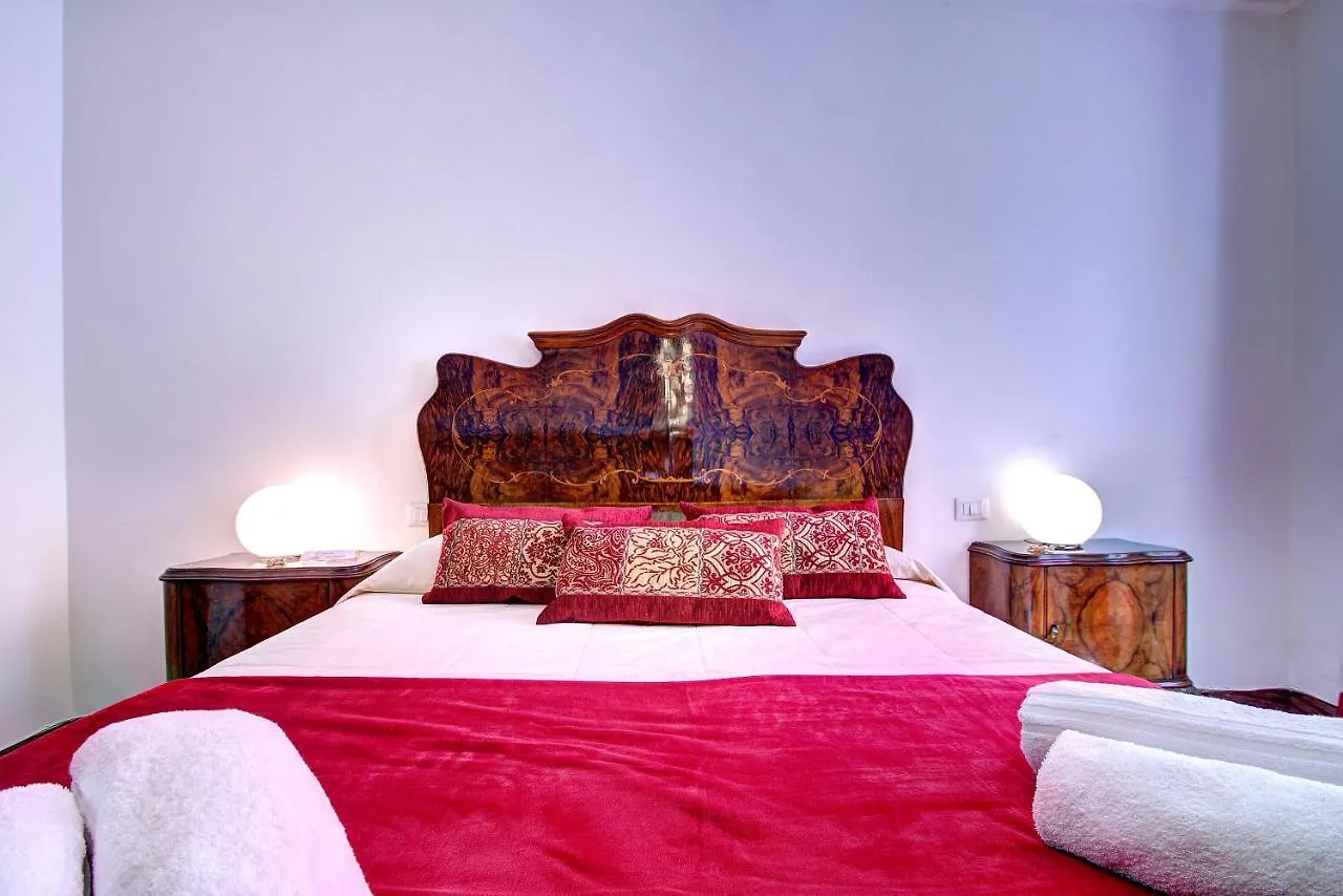 Remigio Marco-Canal Venice Apartment