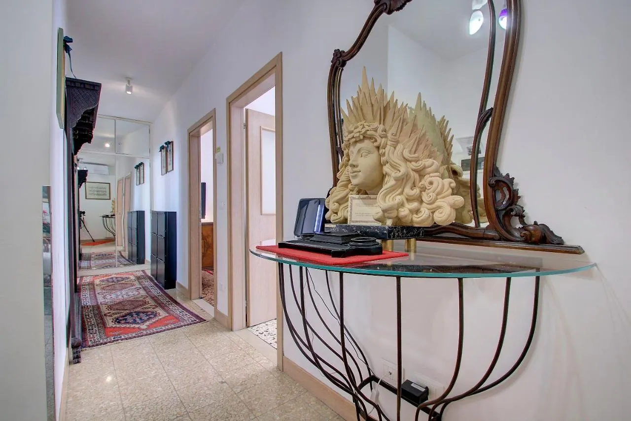 Apartment Remigio Marco-Canal Venice